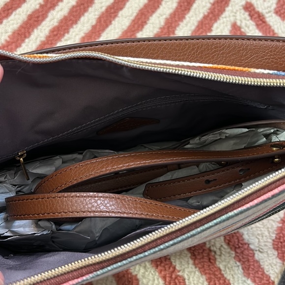 NWT FOSSIL Talulla Hobo Spring Stripe bag with additional and adjustable strap - Picture 11 of 15